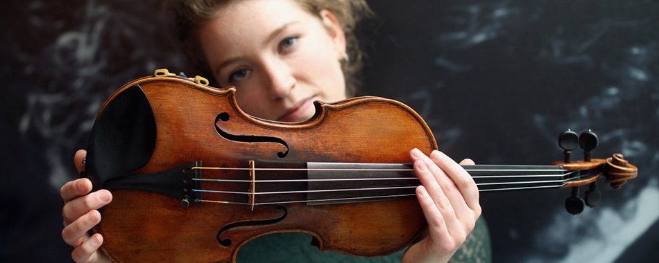 نوجوانان ، خانواده ، تربیت ،‌جوان ، دبیرستان ، دوست ، اشتیاق - گروه تخصصی محبوب مجاز - شرکت مسینا